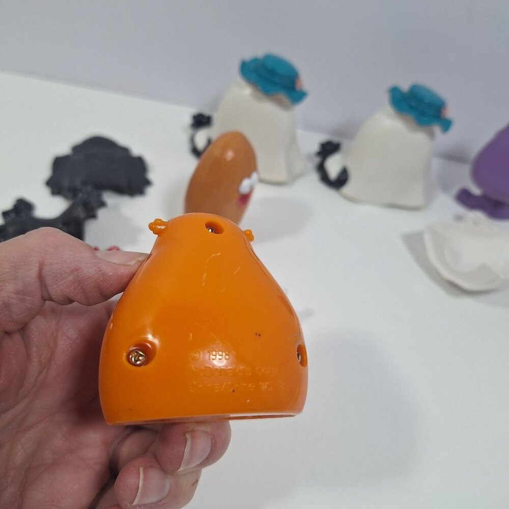 McDonalds Halloween Nuggets Buddies Happy Meal Figures Costumes 1992 1995 1998 - Picture 14 of 16